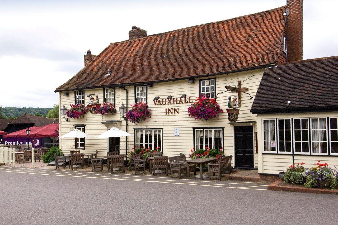 Premier Inn Tonbridge Exteriör bild